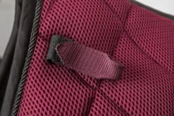 Back On Track Saddle Pad Airflow, Dressage Saddle Pad -Equestrian Supplie Shop 2412 Airflow Saddle Pad Dressage Wine Red Detail 05 1280x1280