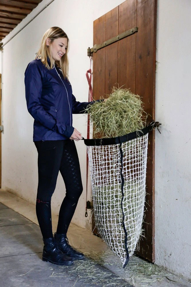 KERBL Haynet With Filling Aid 6 KERBL Haynet With Filling Aid - Image 4