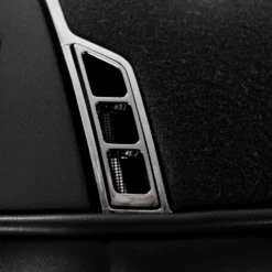 Riding Helmet Classic SM, Top Alct Holographic Shield Sw, Trim+Blazon Black Chrome 15 Riding Helmet Classic SM, Top Alct Holographic Shield Sw, Trim+Blazon Black Chrome -Equestrian Supplie Shop DSC02098 1280x1280