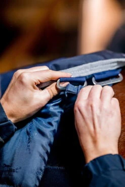 Underrug Dry Liner -Equestrian Supplie Shop Horseware Dry Liner navy silver 7 1280x1280