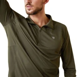 Ariat Men's Training Shirt Sunstopper 1/4 Zip SS23 8 Ariat Men's Training Shirt Sunstopper 1/4 Zip SS23 -Equestrian Supplie Shop ariat trainingsshirt herren sunstopper beetle 3 1280x1280