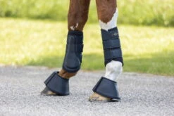 Covalliero Bellboots SS23 -Equestrian Supplie Shop covalliero hufglocken FS23 darknavy 3 1280x1280