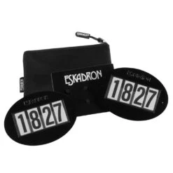 Start Number Pocket Quick Pin 4 -Equestrian Supplie Shop eskadron startnummern set quick pin 4 black 2 1280x1280