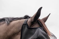 Kentucky Horsewear Fly Mask Classic Without Ears -Equestrian Supplie Shop kentucky horsewear fliegenmaske classic lifestyle 2 1280x1280
