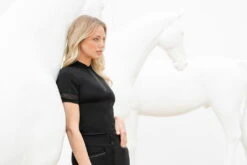 Pikeur Women's T-Shirt Valine SS23, Training Shirt, Short Sleeve -Equestrian Supplie Shop pikeur top damen valine FS23 caviar 02 1280x1280