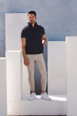 Pikeur Men's Vest Timm SS23, Quilted Vest -Equestrian Supplie Shop pikeur weste herren timm FS23 nightblue 01 1280x1280