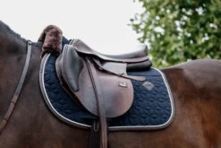 Kentucky Horsewear Saddle Pad Skin-Friendly, Jumping, Artificial Lambskin -Equestrian Supplie Shop processed 4 1 1280x1280