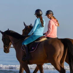 Women's Hoodie Embroidery Logo Style SS22 13 Women's Hoodie Embroidery Logo Style SS22 -Equestrian Supplie Shop tommy hilfiger equestrian damen hoodie embroidery logo lifestyle 2 1280x1280